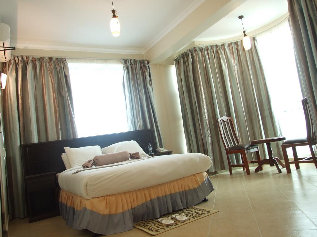 Grace Land Hotel أروشا الغرفة الصورة